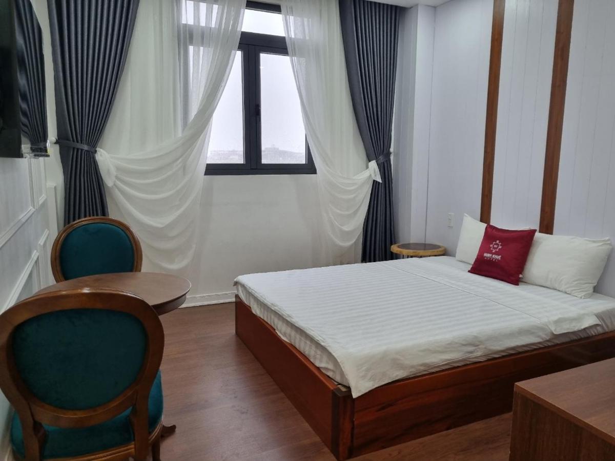 Minh Khue Hotel Віньлонґ Екстер'єр фото