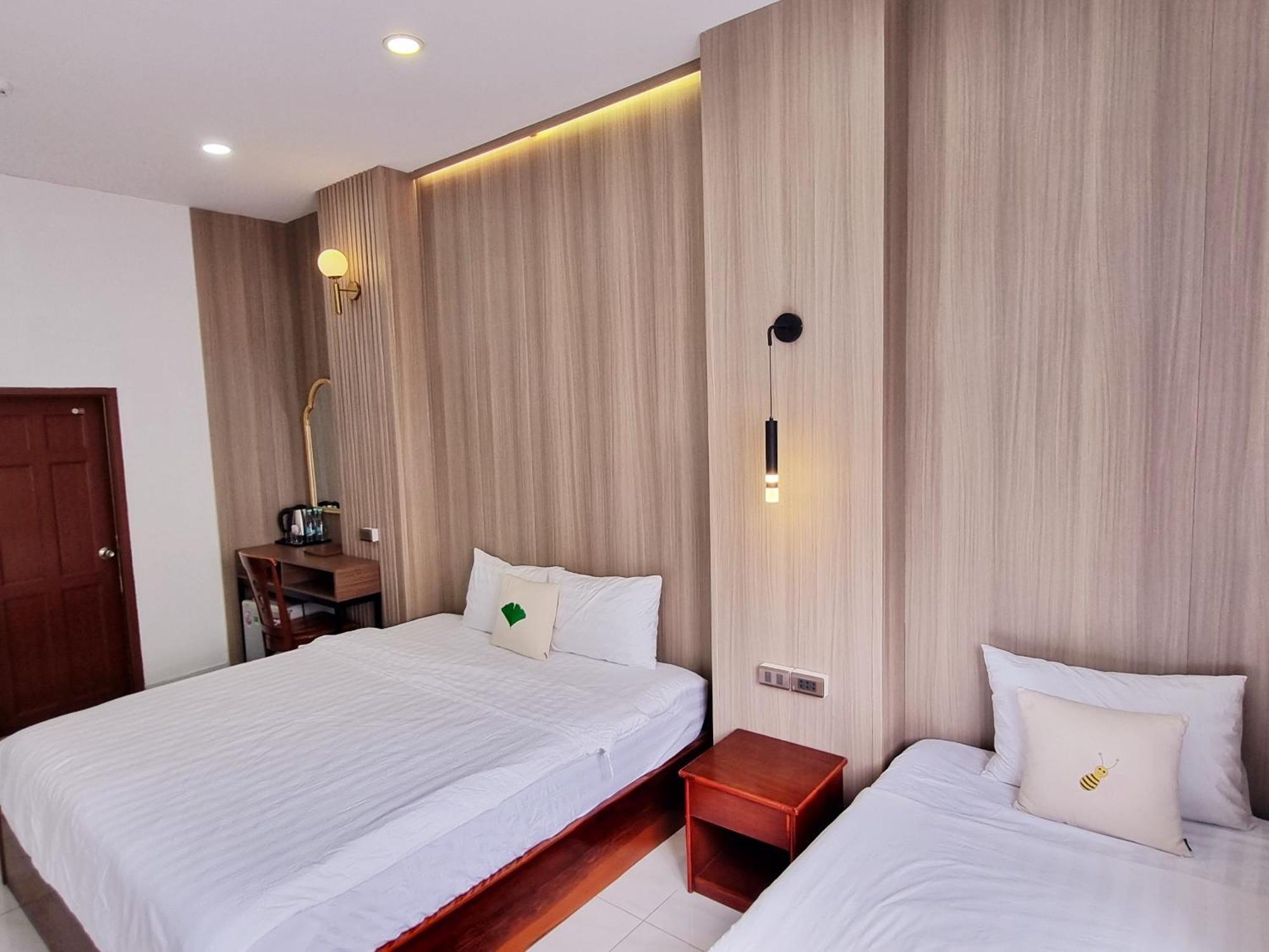 Minh Khue Hotel Віньлонґ Екстер'єр фото