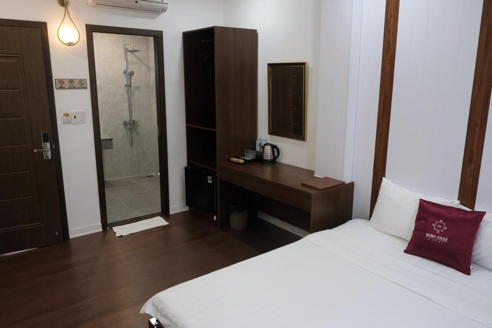 Minh Khue Hotel Віньлонґ Екстер'єр фото