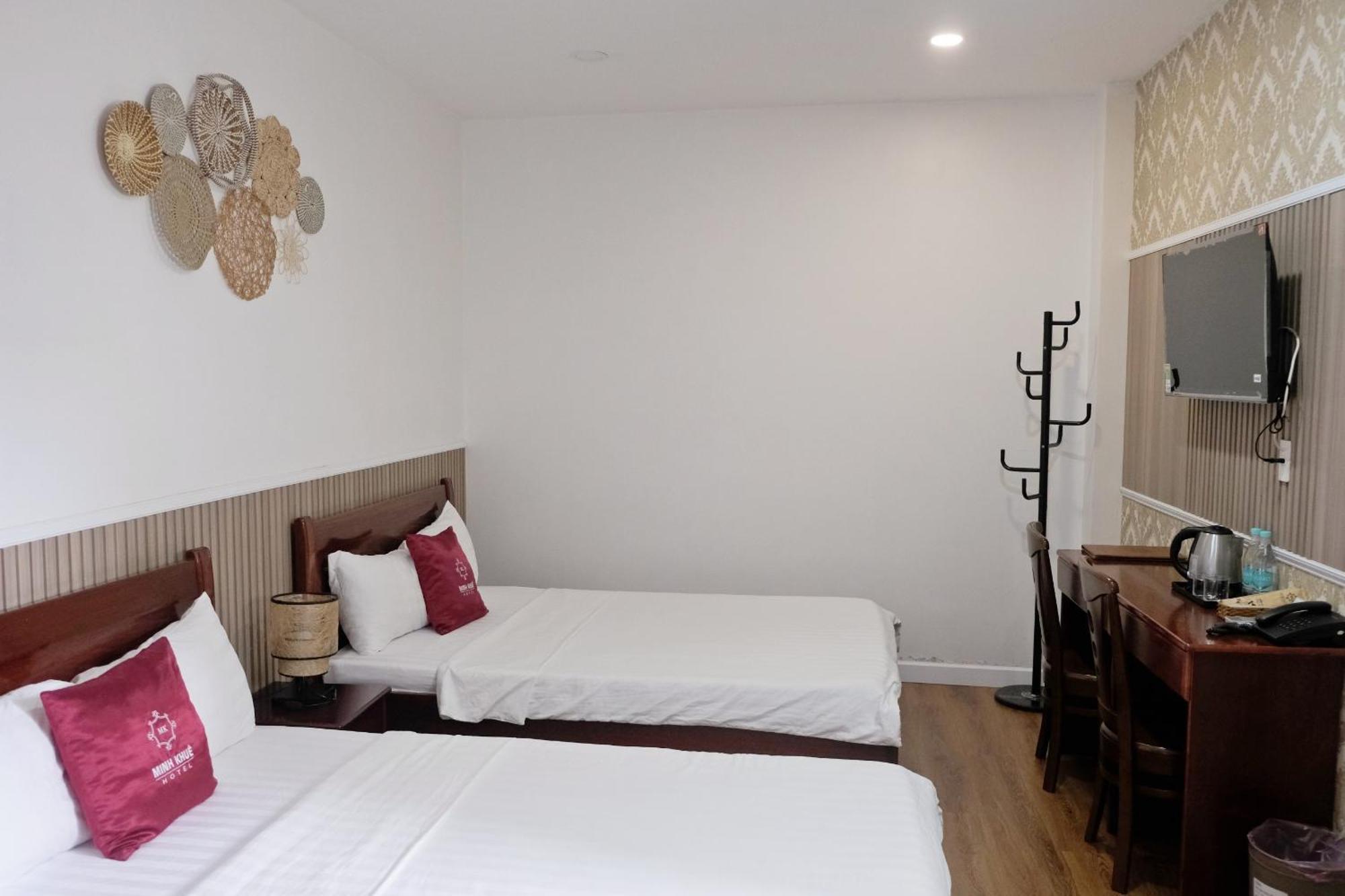 Minh Khue Hotel Віньлонґ Екстер'єр фото