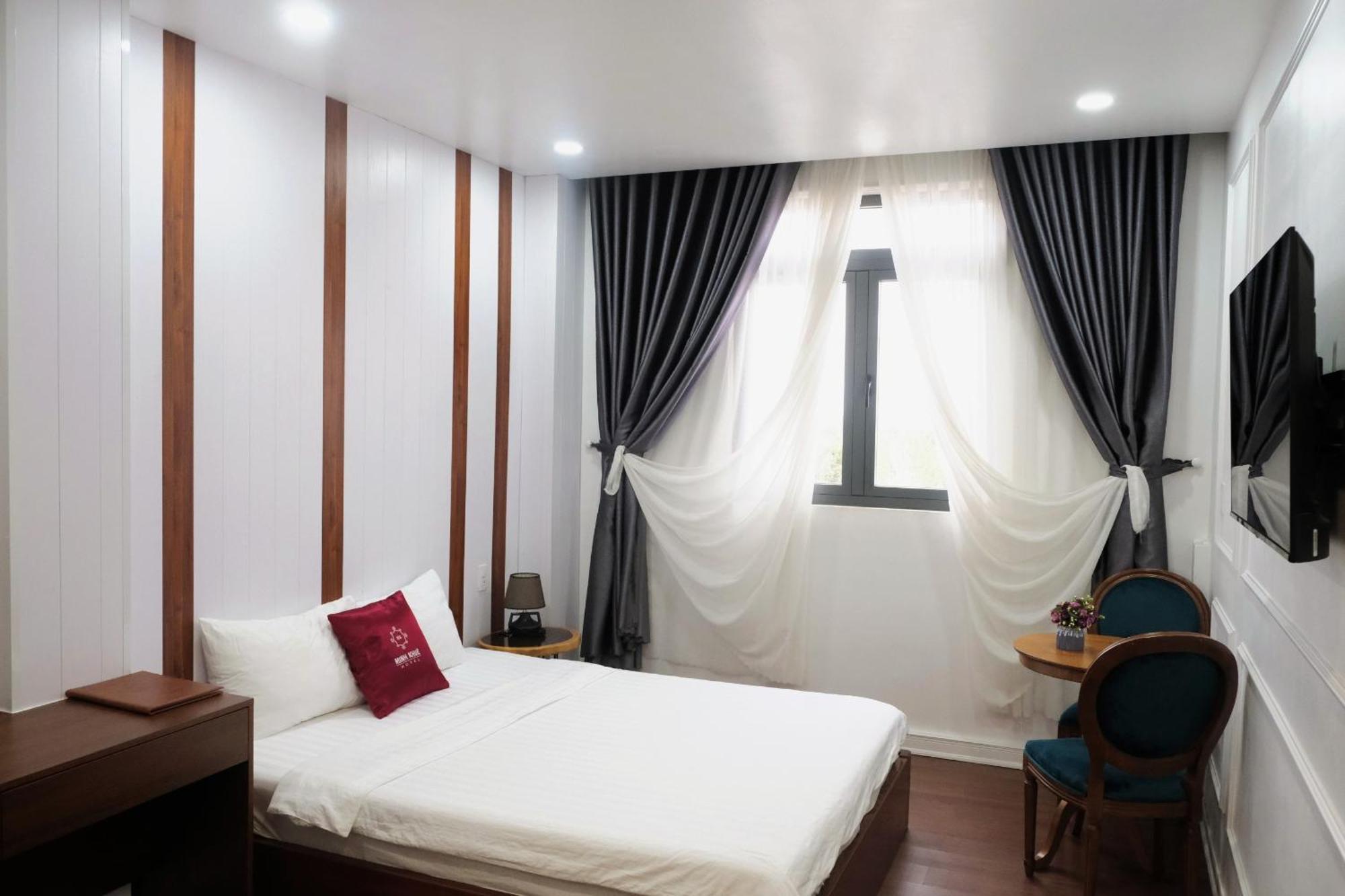 Minh Khue Hotel Віньлонґ Екстер'єр фото